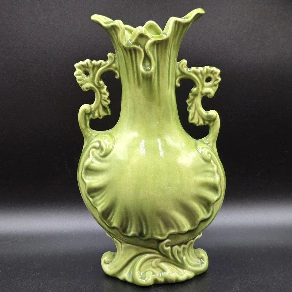 Handmade‎ Green Art Pottery Vase 9